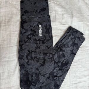 Gymshark Camo Leggings - Dark Gray